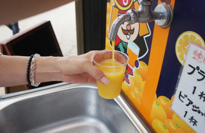 Freshly poured Ehime mikan juice